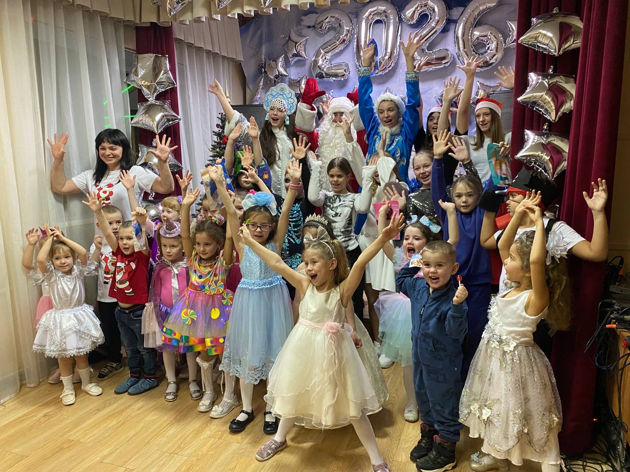 Наши новости. Новогодний утренник "Чудеса под Новый год" в м.о. Чехов Наши новости. Новогодний утренник "Чудеса под Новый год" в м.о. Чехов