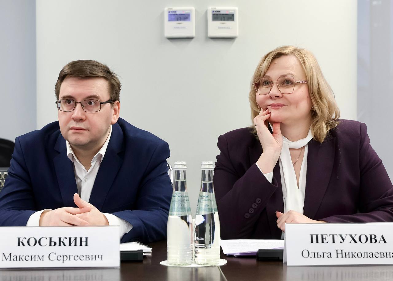 Николай Ханин: В Мособлдуме обсудили успешный опыт развития местных сообществ Николай Ханин: В Мособлдуме обсудили успешный опыт развития местных сообществ