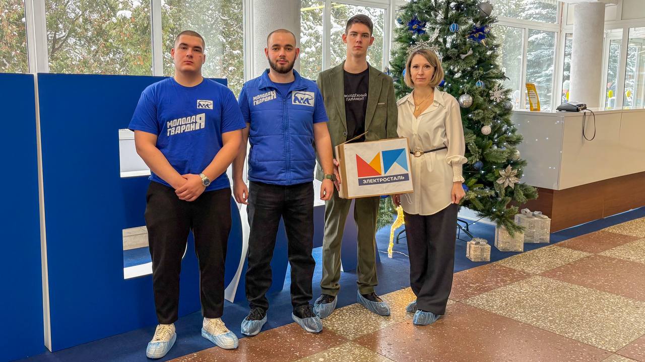 ПОЗДРАВЛЕНИЕ ВОЕННОСЛУЖАЩИХ