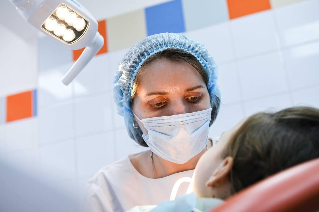 Как будут работать поликлиники в новогодние праздники? Как будут работать поликлиники в новогодние праздники?