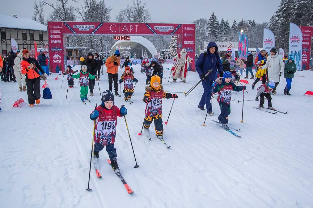Андрей Иванов: Сегодня прошла 56-я Манжосовская лыжная гонка — добрая новогодняя традиция, которая объединяет поколения Андрей Иванов: Сегодня прошла 56-я Манжосовская лыжная гонка — добрая новогодняя традиция, которая объединяет поколения