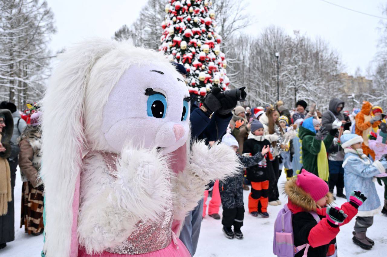 Состязание в скорости среди сказочных персонажей прошло в Ступино Состязание в скорости среди сказочных персонажей прошло в Ступино