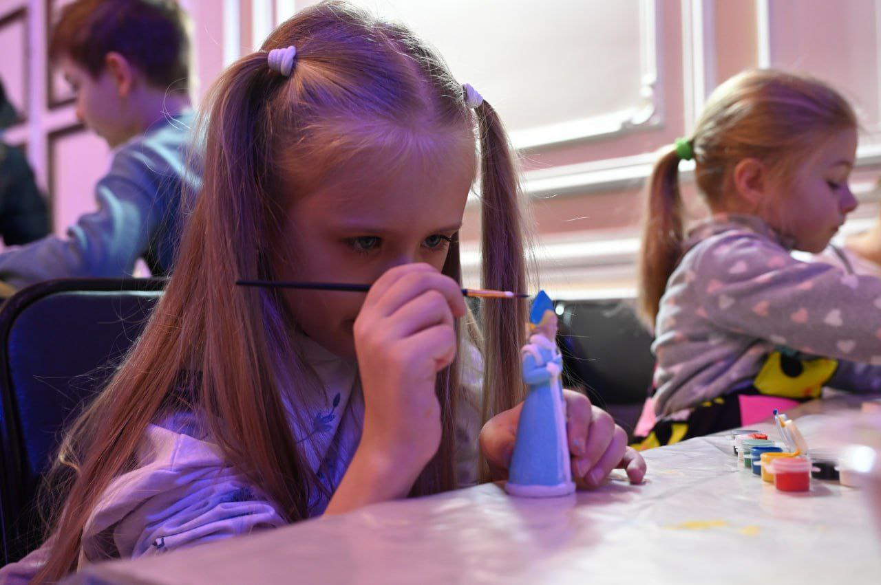 Новогодние каникулы — время, когда дети верят в чудо Новогодние каникулы — время, когда дети верят в чудо