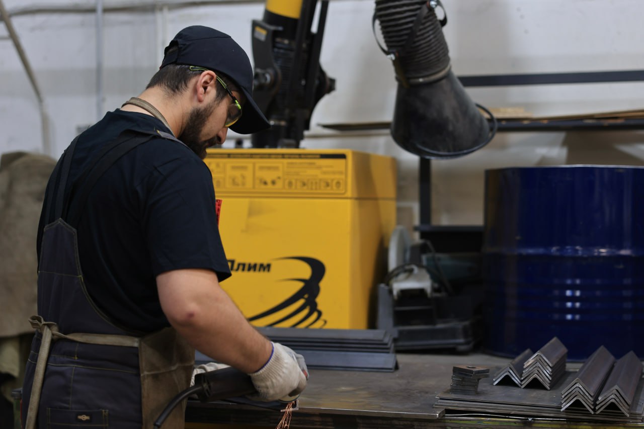 Игорь Трифонов: Одно из важнейших направлений работы – обеспечение стабильного роста экономики Игорь Трифонов: Одно из важнейших направлений работы – обеспечение стабильного роста экономики