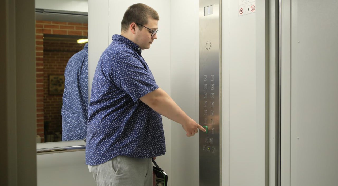 Игорь Трифонов: Сфера жилищно-коммунального хозяйства – один из главных индикаторов изменения качества жизни горожан Игорь Трифонов: Сфера жилищно-коммунального хозяйства – один из главных индикаторов изменения качества жизни горожан