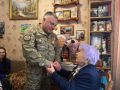 Участник СВО поздравил ветерана войны из Люберец с вековым юбилеем