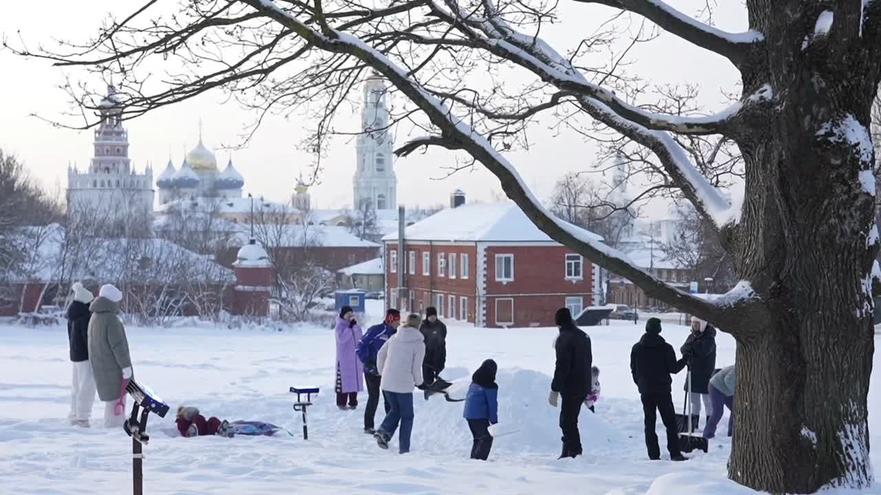 Мороз и солнце. День чудесный