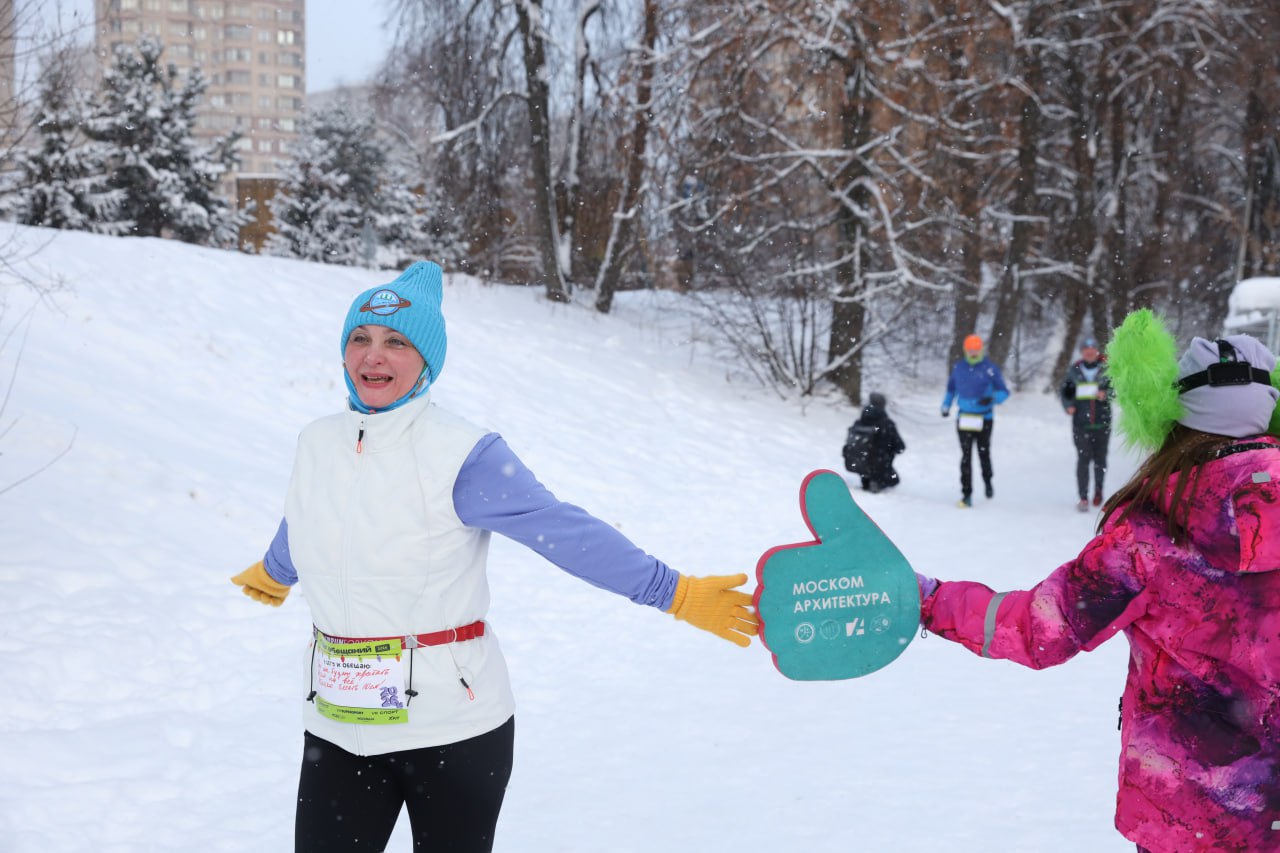 180 человек поучаствовали в «Забеге желаний», написав обещания себе на 2026 год 180 человек поучаствовали в «Забеге желаний», написав обещания себе на 2026 год
