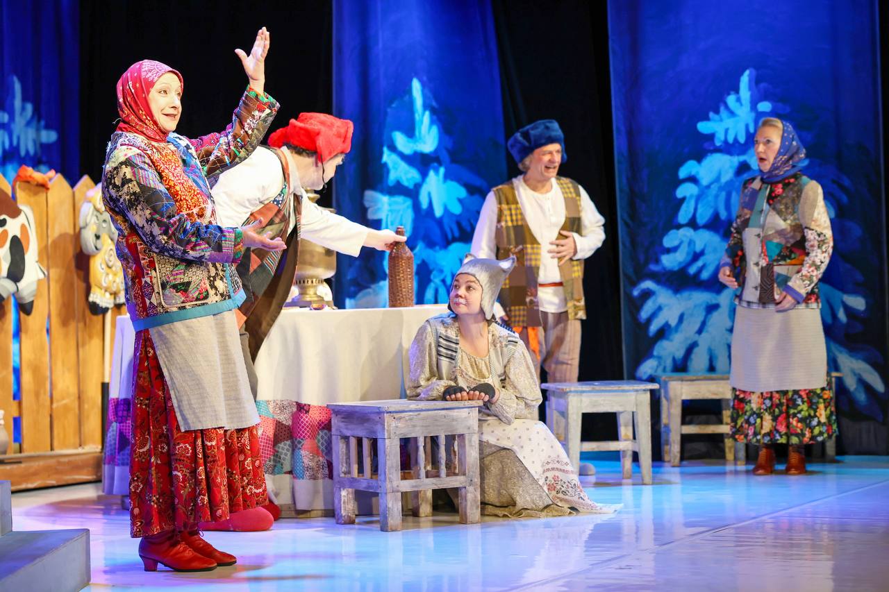 Юлия Купецкая: В новом году актеры театра «ФЭСТ» продолжают радовать зрителей на обновленных сценах Юлия Купецкая: В новом году актеры театра «ФЭСТ» продолжают радовать зрителей на обновленных сценах