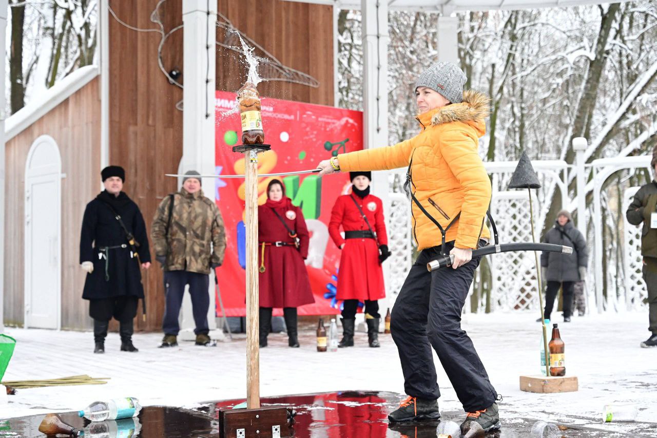 Зимний парк — это не только красота, но и отличное место для активного отдыха Зимний парк — это не только красота, но и отличное место для активного отдыха