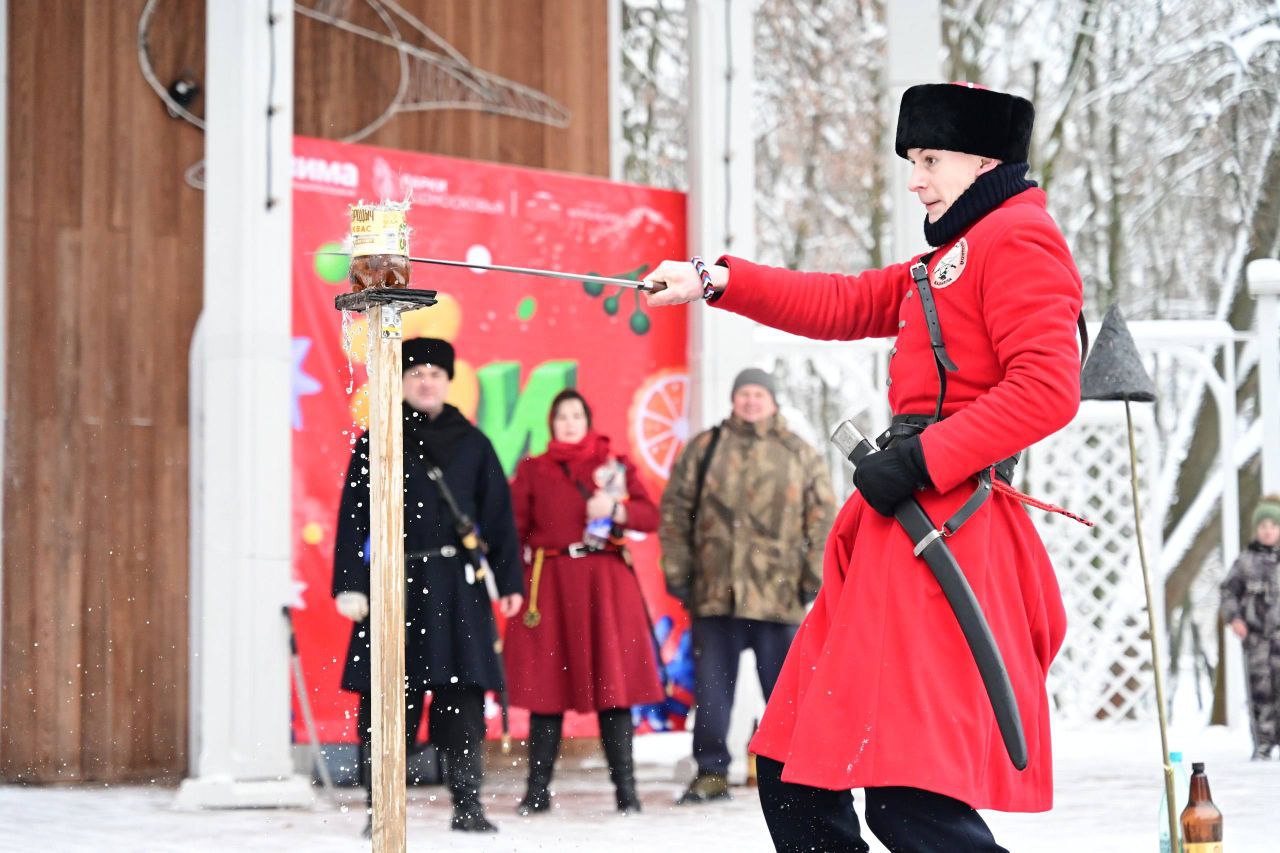 Зимний парк — это не только красота, но и отличное место для активного отдыха Зимний парк — это не только красота, но и отличное место для активного отдыха