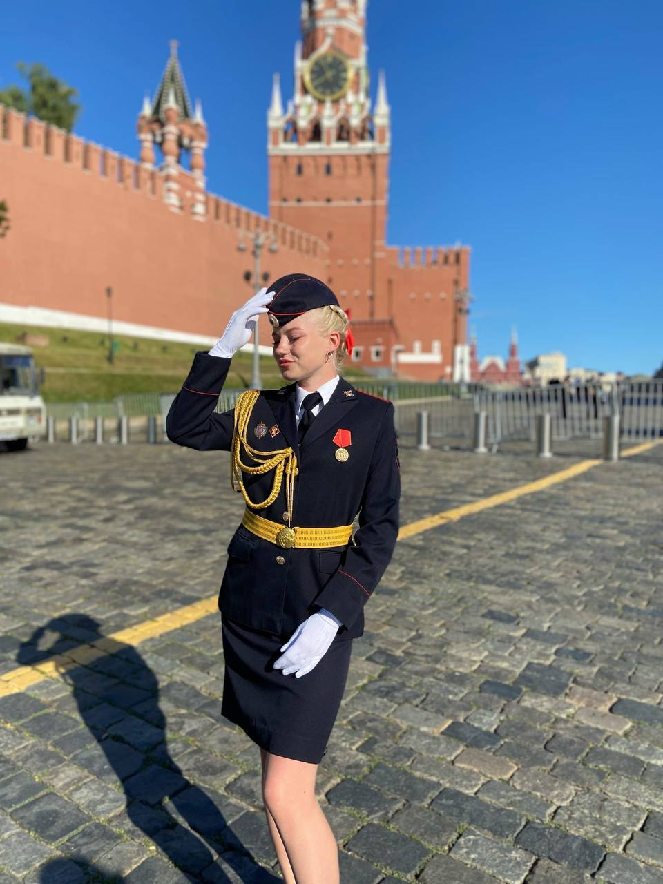 #ЗаПределамиСлужбы: старший лейтенант полиции Яна Шилина в гармонии с символом года