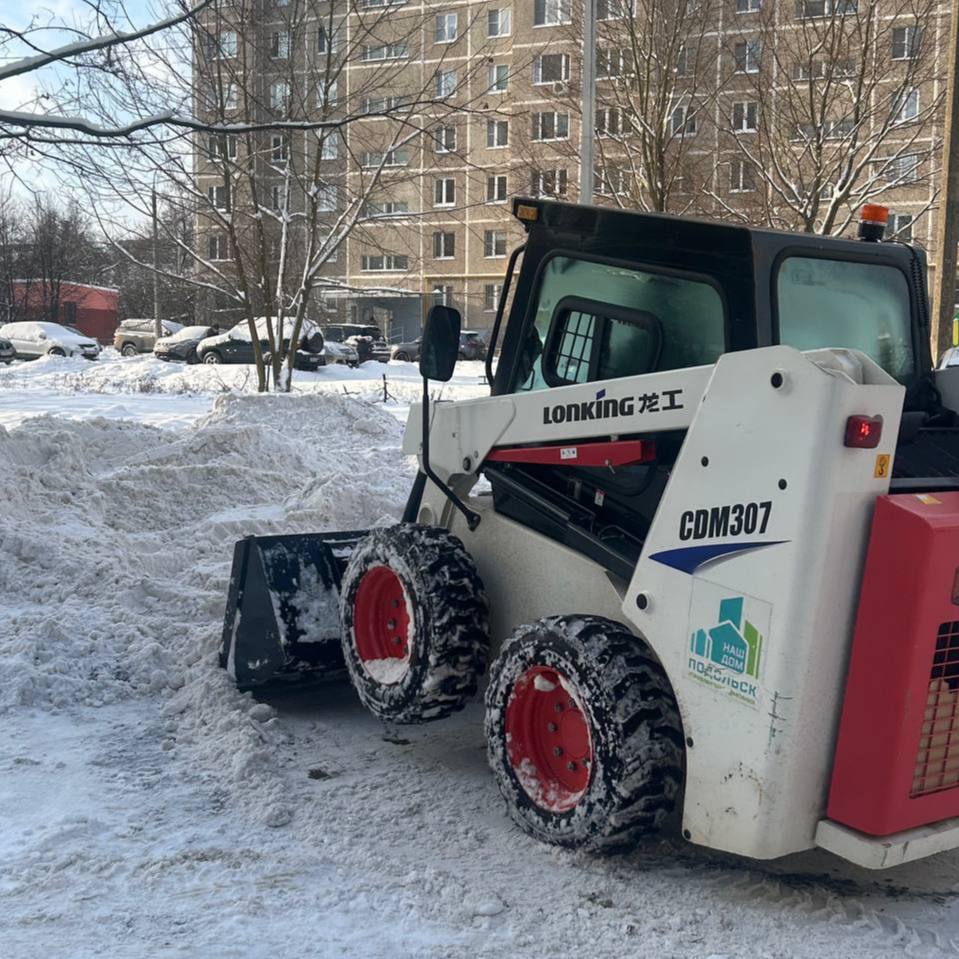 Заместитель главы округа Вадим Буров провёл плановый обход территорий микрорайона Юбилейный Заместитель главы округа Вадим Буров провёл плановый обход территорий микрорайона Юбилейный