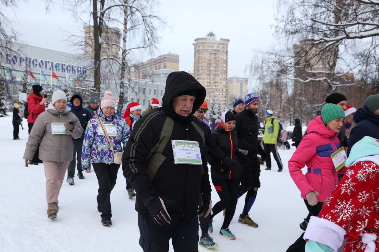 180 человек поучаствовали в «Забеге желаний», написав обещания себе на 2026 год 180 человек поучаствовали в «Забеге желаний», написав обещания себе на 2026 год