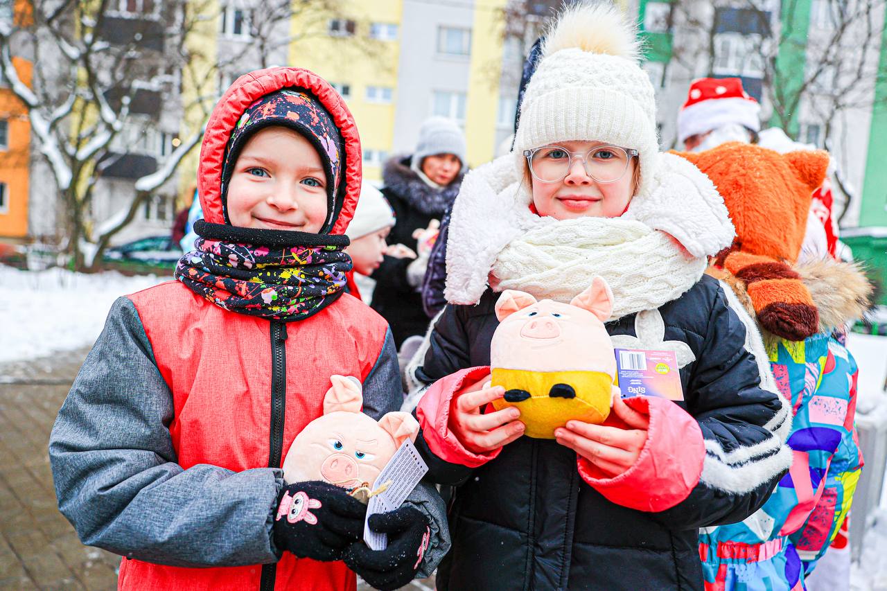 Юлия Купецкая: В городском округе Мытищи продолжаются праздничные мероприятия на дворовых территориях Юлия Купецкая: В городском округе Мытищи продолжаются праздничные мероприятия на дворовых территориях