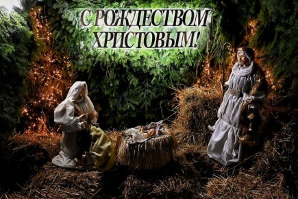Этой ночью во всех храмах Городского округа звучали рождественские песнопения