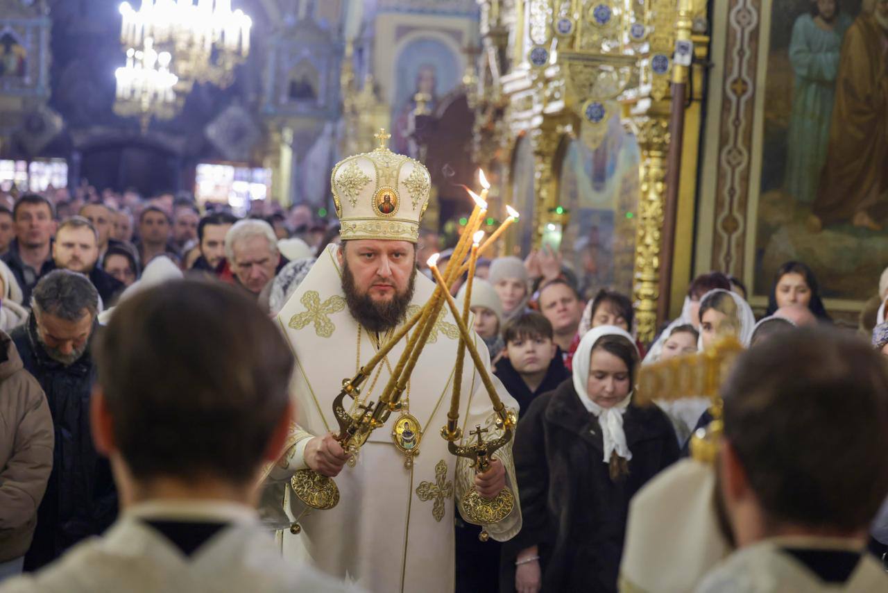 Григорий Артамонов: Сегодня встретил Рождество в Троицком храме вместе с православными подольчанами Григорий Артамонов: Сегодня встретил Рождество в Троицком храме вместе с православными подольчанами
