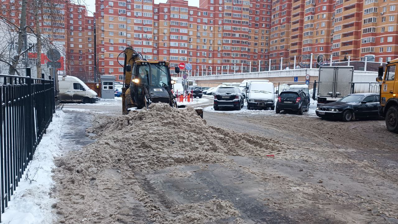 Владимир Волков: Дорогие люберчане!. Синоптики прогнозируют сложные погодные условия - сегодня с 18:00 до 21:00 9 января ожидается снегопад, сильный ветер до 18 м/с, гололедица Владимир Волков: Дорогие люберчане!. Синоптики прогнозируют сложные погодные условия - сегодня с 18:00 до 21:00 9 января ожидается снегопад, сильный ветер до 18 м/с, гололедица
