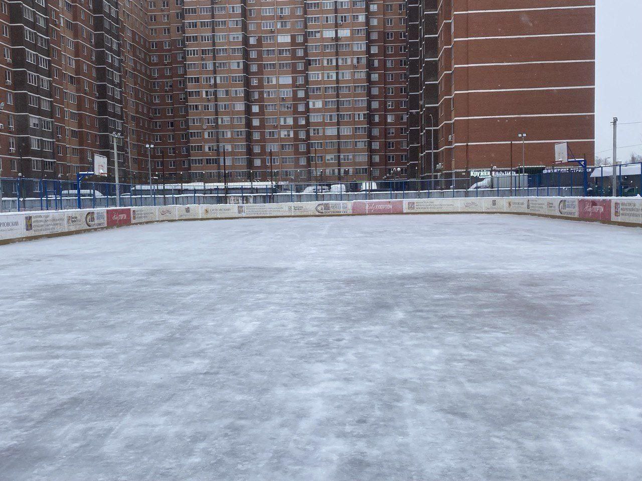Три катка с натуральным льдом начали свою работу в Люберцах Три катка с натуральным льдом начали свою работу в Люберцах