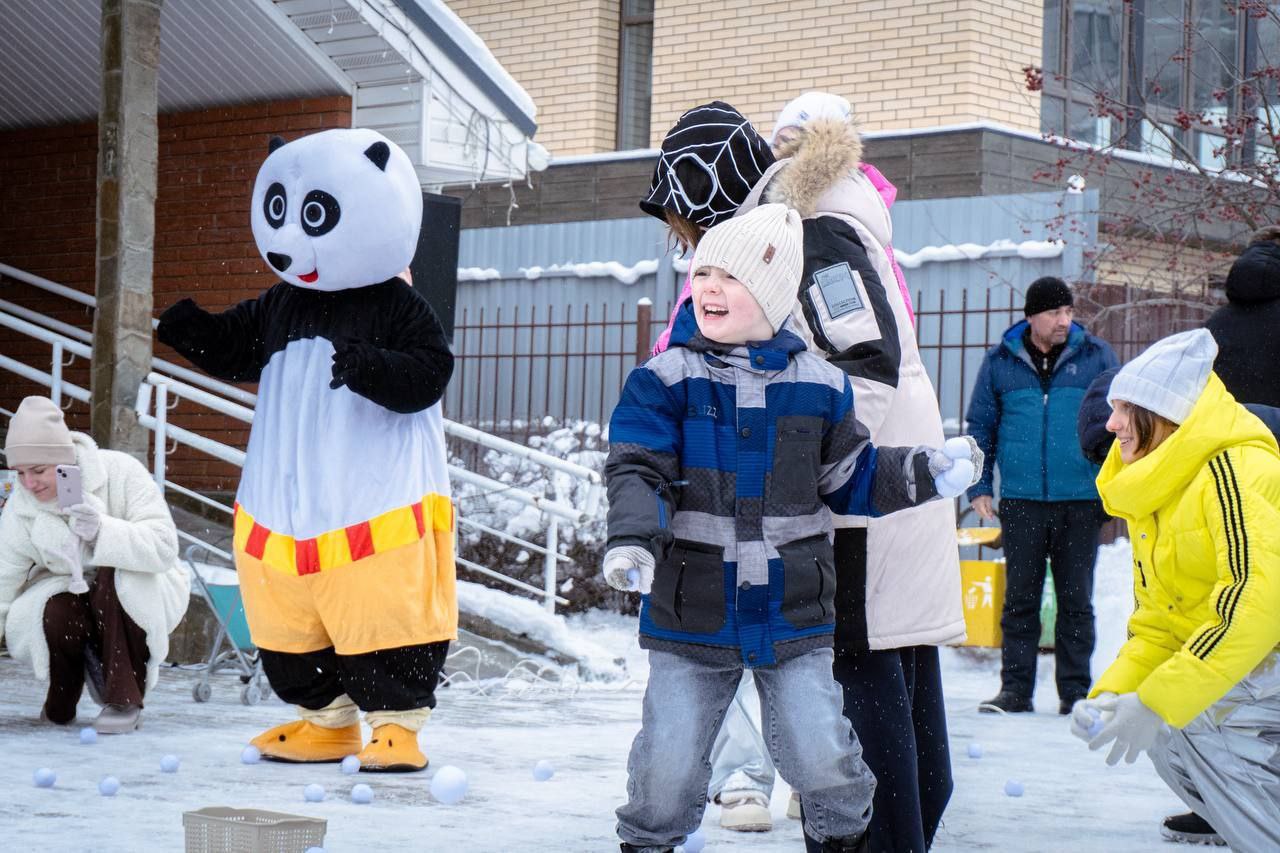 Детский праздник организовали люберецкие депутаты в деревне Марусино Детский праздник организовали люберецкие депутаты в деревне Марусино