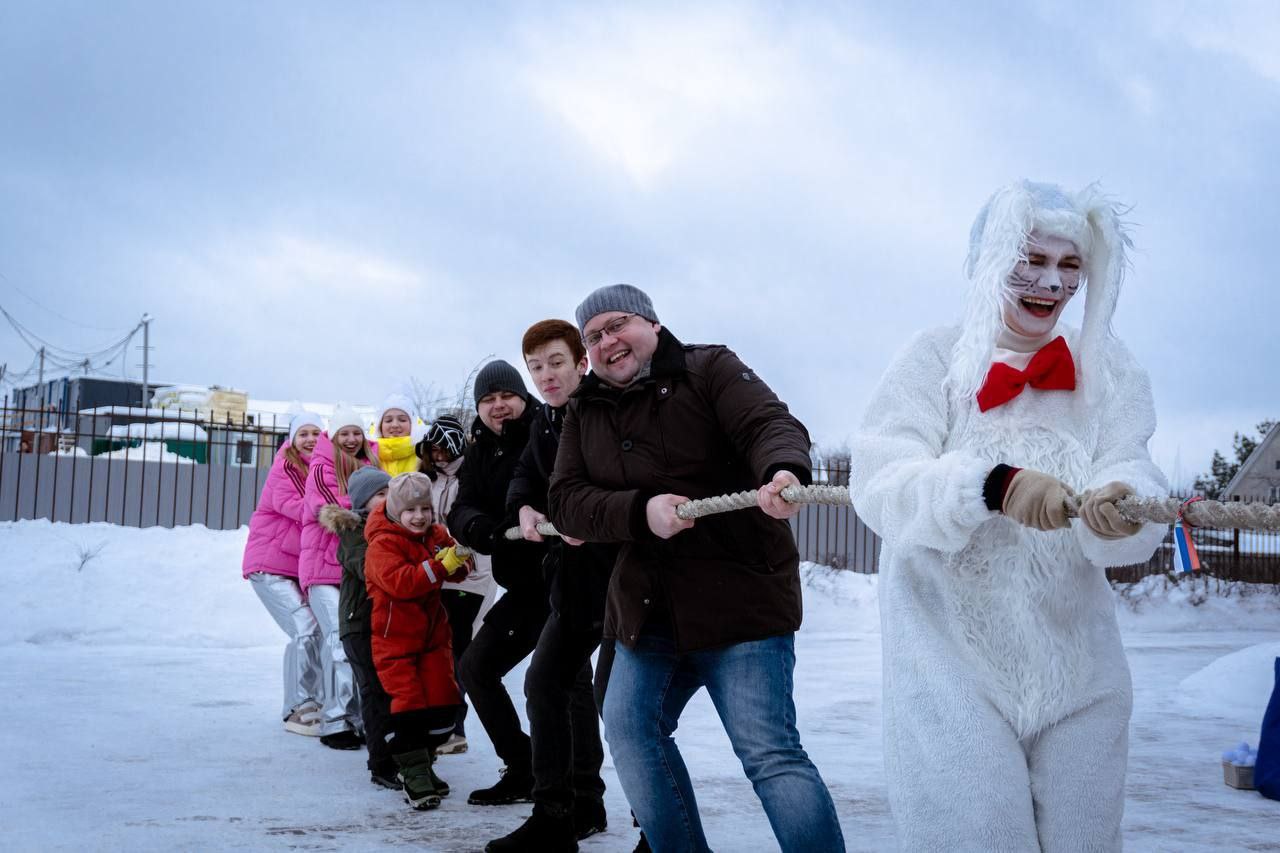 Детский праздник организовали люберецкие депутаты в деревне Марусино Детский праздник организовали люберецкие депутаты в деревне Марусино
