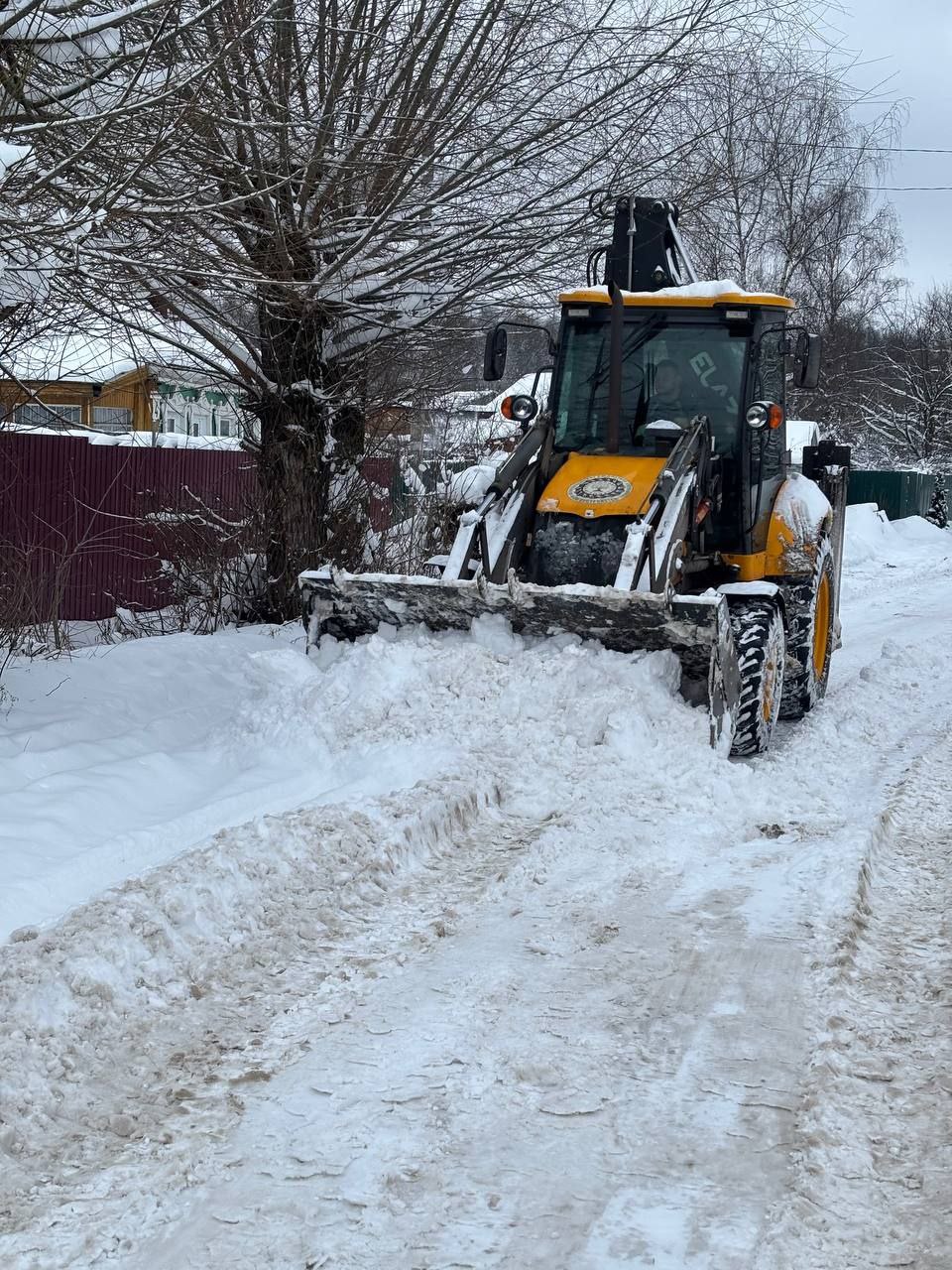 Уборка снега в городском округе не останавливается! Уборка снега в городском округе не останавливается!