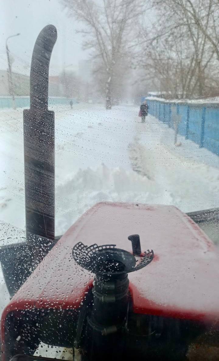 Уборка снега в Химках: Как выглядит борьба со стихией прямо из кабины спецмашин Уборка снега в Химках: Как выглядит борьба со стихией прямо из кабины спецмашин