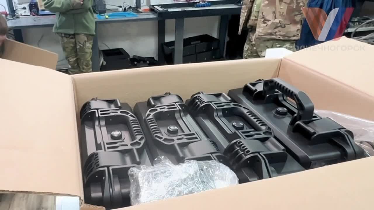 СВОи Zдесь. РОССИЯ У НАС ОДНА Сегодня сердце нашей Ассоциации ветеранов СВО Солнечногорска было там, где оно должно быть, — рядом с нашим бойцом, с позывным «ВОРОН»