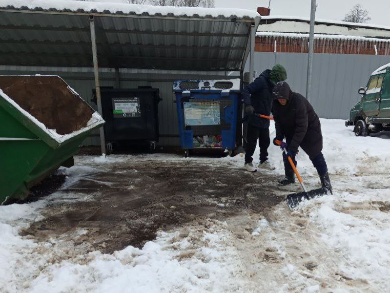 Уборка снега в городском округе не останавливается! Уборка снега в городском округе не останавливается!