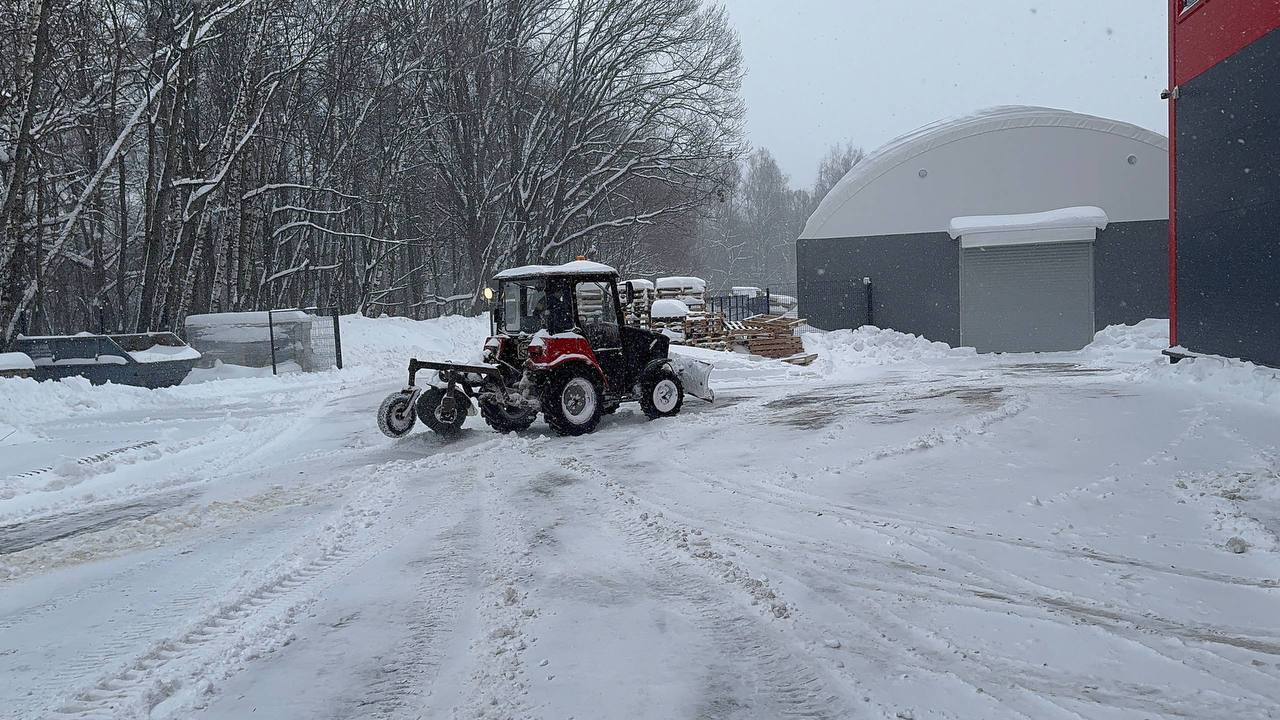 Станислав Каторов: Все крупнейшие предприятия округа помогают устранять последствия мощного снегопада - на своих площадках организовали работы по уборке снега и обеспечению проездов Станислав Каторов: Все крупнейшие предприятия округа помогают устранять последствия мощного снегопада - на своих площадках организовали работы по уборке снега и обеспечению проездов