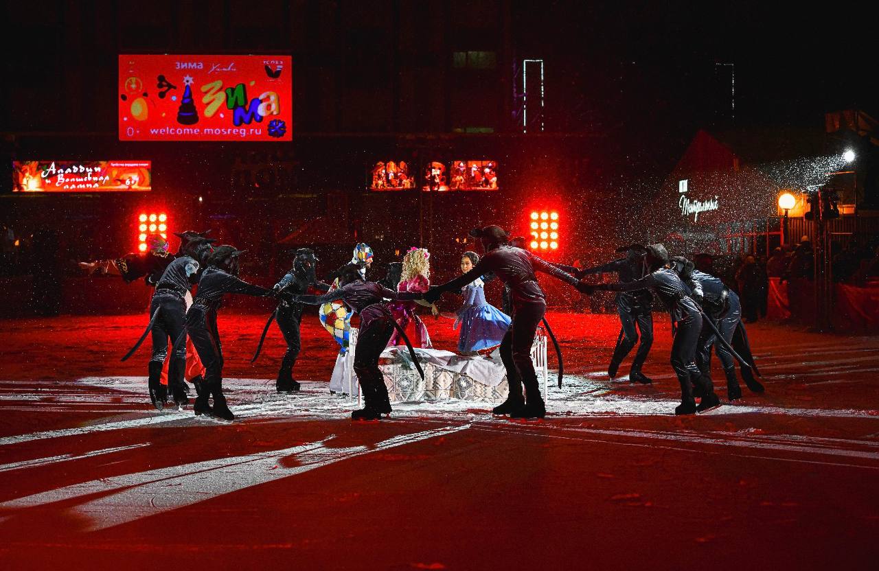 В Химках представили ледовое шоу «Щелкунчик» от Татьяны Навки и Петра Чернышёва В Химках представили ледовое шоу «Щелкунчик» от Татьяны Навки и Петра Чернышёва