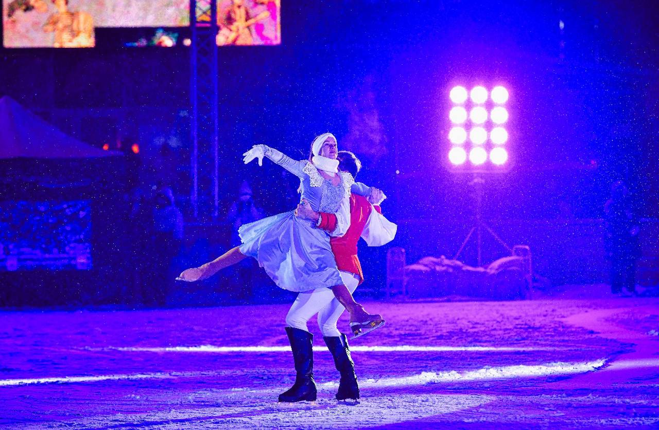 В Химках представили ледовое шоу «Щелкунчик» от Татьяны Навки и Петра Чернышёва В Химках представили ледовое шоу «Щелкунчик» от Татьяны Навки и Петра Чернышёва
