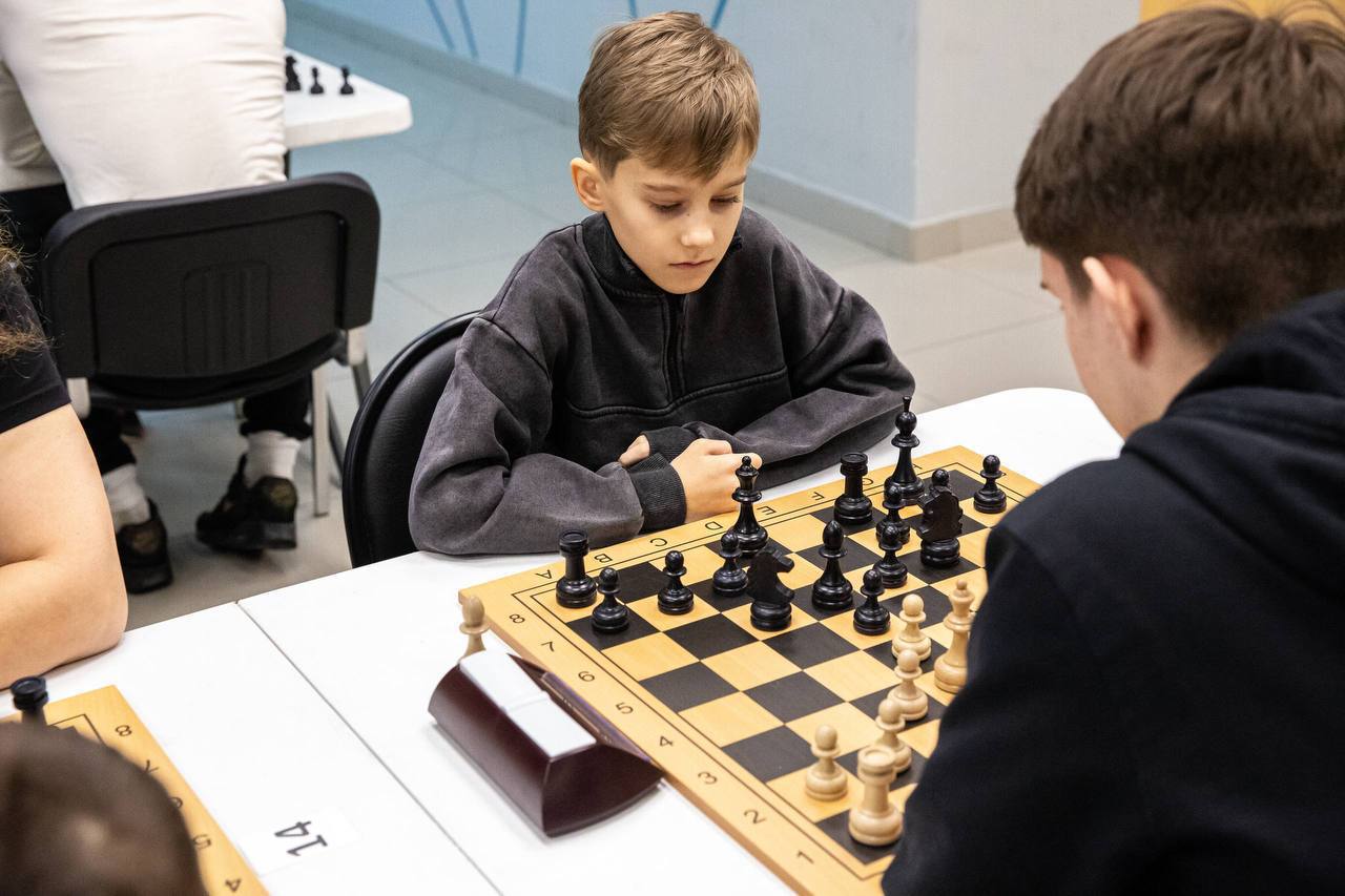 Открытый новогодний турнир собрал любителей шахмат разных возрастов Открытый новогодний турнир собрал любителей шахмат разных возрастов