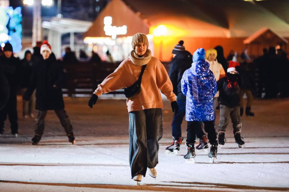 9,8 ������ ������� �������� ����������� ����� � ������ ������