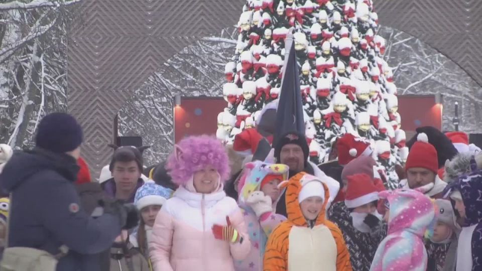 ������ ����������: � ���������� �������� ��� ������� � ������ ������ � ������ ��������������� ������� ����� � ����������� ���������� ����� 50 ���������-�������� � ���������� �����������