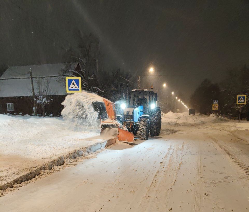 Игорь Сухин: Наши службы продолжают ликвидировать последствия мощного циклона, который принёс в регион рекордные осадки Игорь Сухин: Наши службы продолжают ликвидировать последствия мощного циклона, который принёс в регион рекордные осадки