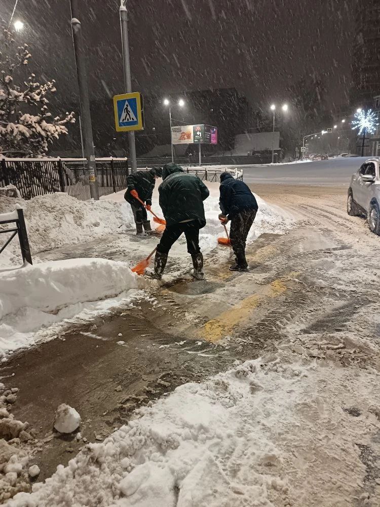 Игорь Сухин: Наши службы продолжают ликвидировать последствия мощного циклона, который принёс в регион рекордные осадки Игорь Сухин: Наши службы продолжают ликвидировать последствия мощного циклона, который принёс в регион рекордные осадки