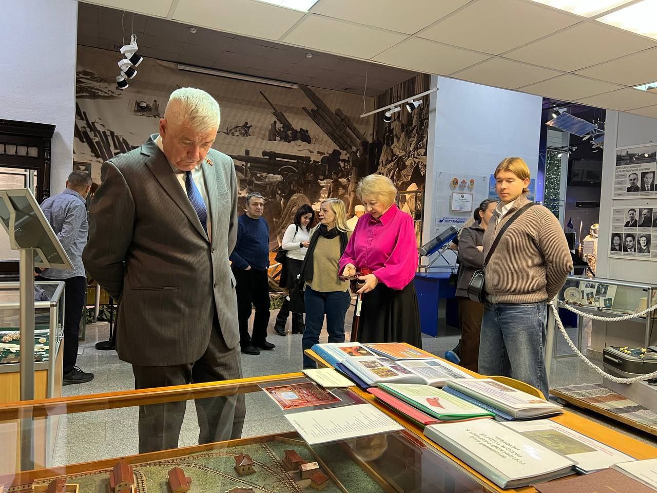 В Реутове предложили создать музей о земляках – участниках СВО В Реутове предложили создать музей о земляках – участниках СВО