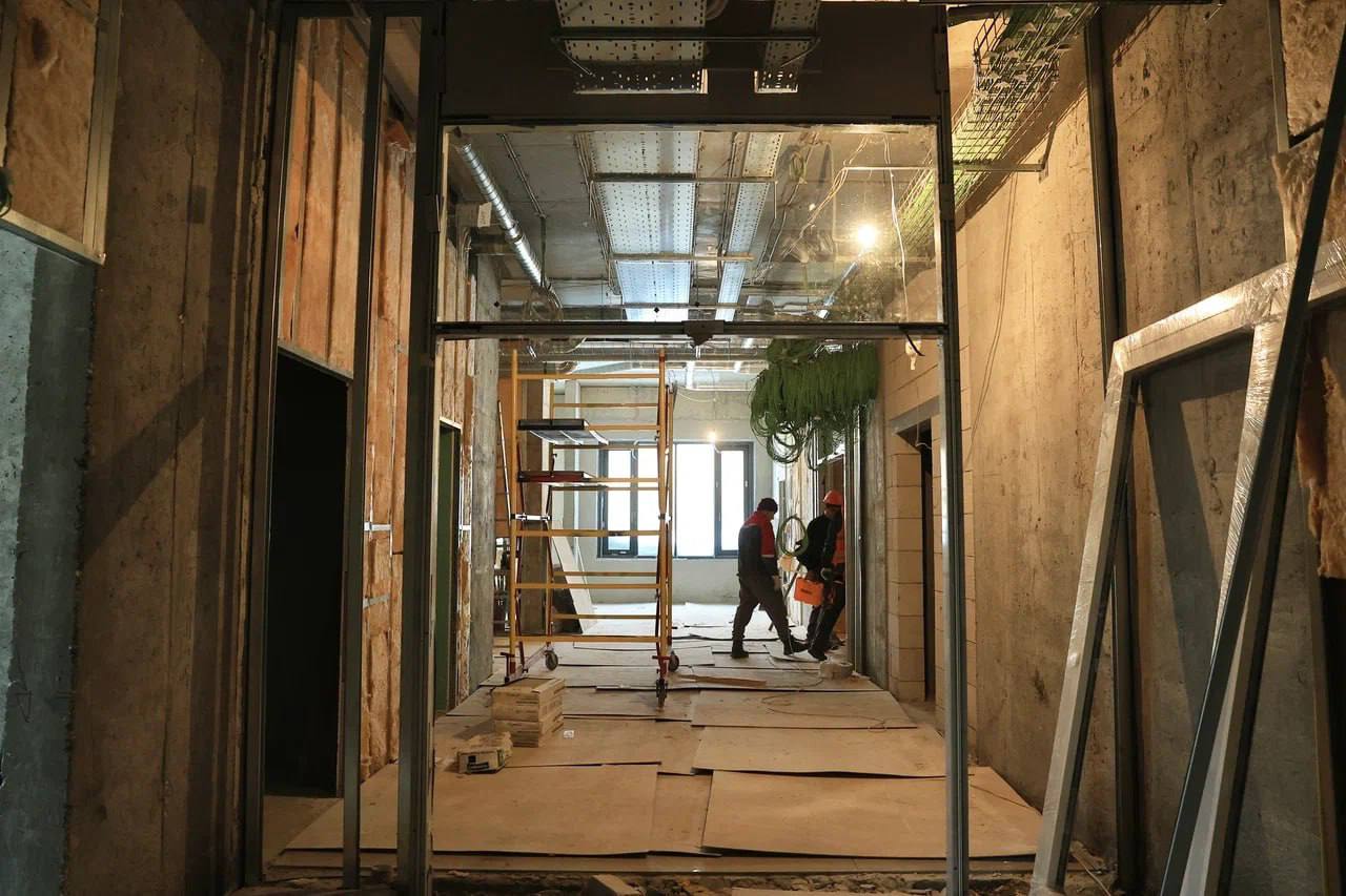 Игорь Трифонов: В нашем городе продолжается строительство новой комплексной поликлиники для взрослых и детей на улице Циолковского Игорь Трифонов: В нашем городе продолжается строительство новой комплексной поликлиники для взрослых и детей на улице Циолковского