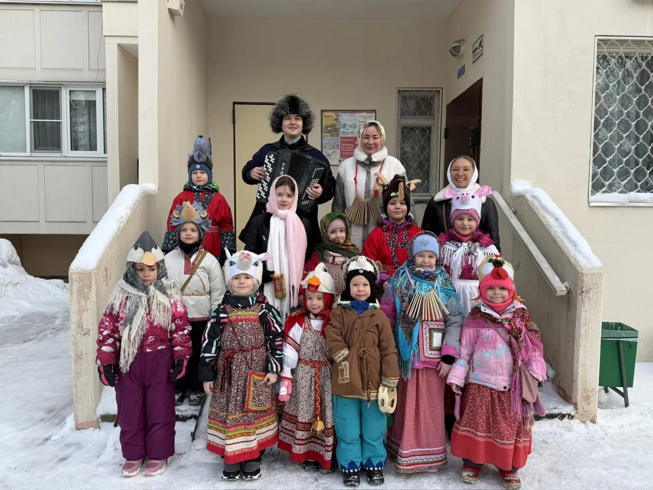 Культурно-досуговый клуб «Мечта» организовал праздник «Настали Святки – запевай колядки» Культурно-досуговый клуб «Мечта» организовал праздник «Настали Святки – запевай колядки»