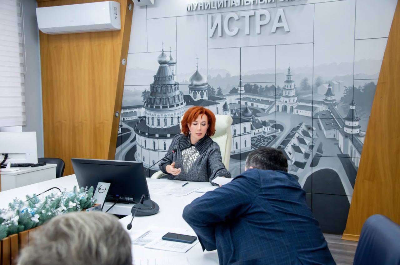 Татьяна Витушева: Сегодня территориальный отдел «Дедовск» объединяет 5 населённых пунктов, включая и сам город Дедовск, а также 36 объединений граждан Татьяна Витушева: Сегодня территориальный отдел «Дедовск» объединяет 5 населённых пунктов, включая и сам город Дедовск, а также 36 объединений граждан