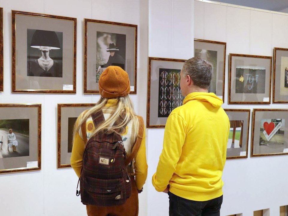 «Городская абстракция»: как ступинские художники и фотографы превращают улицы в искусство «Городская абстракция»: как ступинские художники и фотографы превращают улицы в искусство