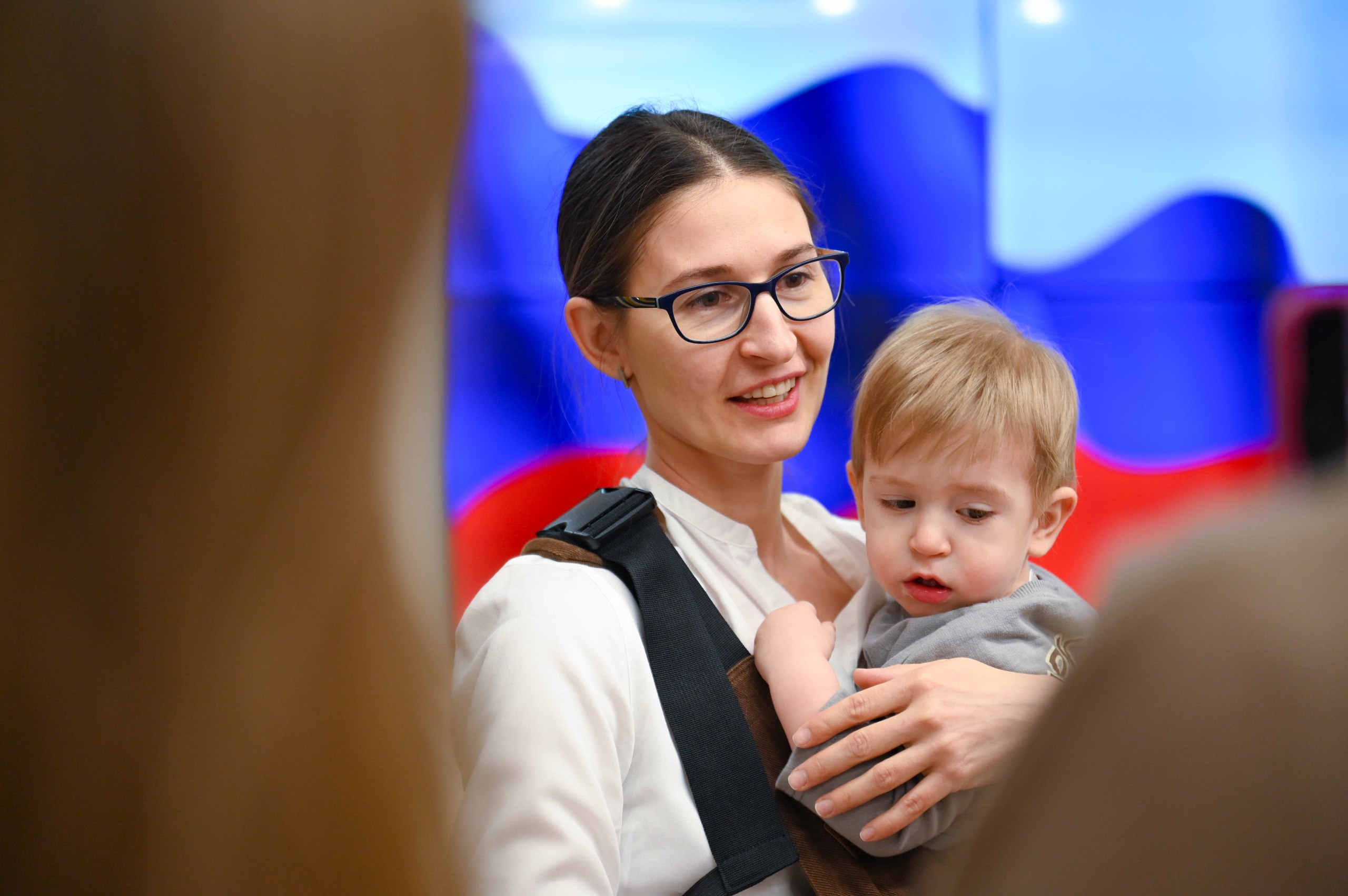 В Центральной библиотеке Ленинского городского округа состоялась первая в 2026 году торжественная церемония вручения свидетельства на получение социальной выплаты для приобретения жилья В Центральной библиотеке Ленинского городского округа состоялась первая в 2026 году торжественная церемония вручения свидетельства на получение социальной выплаты для приобретения жилья