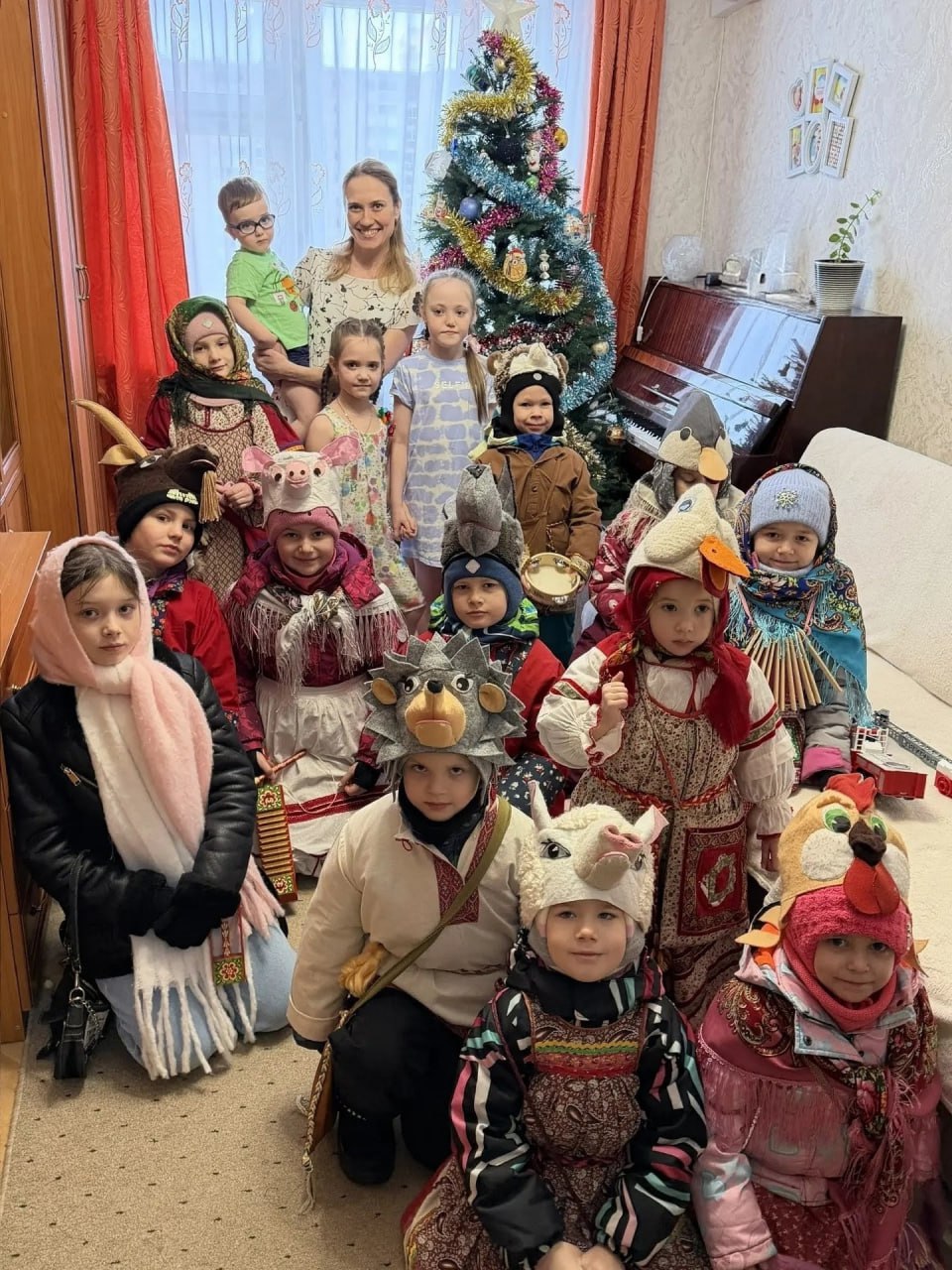 Культурно-досуговый клуб «Мечта» организовал праздник «Настали Святки – запевай колядки» Культурно-досуговый клуб «Мечта» организовал праздник «Настали Святки – запевай колядки»