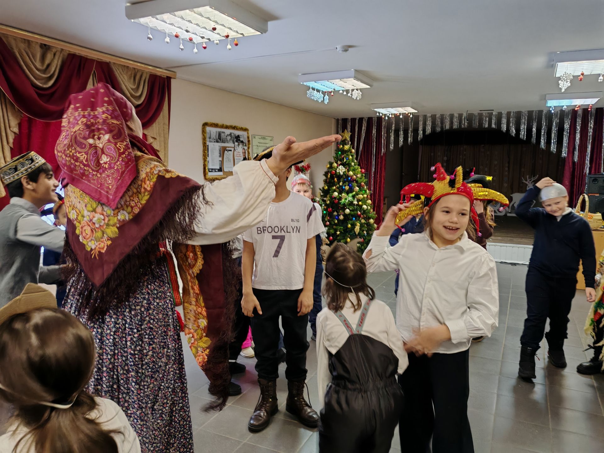 Наши новости. Фольклорная программа "Зимние вечерки" прошла в с. Молоди м.о. Чехов Наши новости. Фольклорная программа "Зимние вечерки" прошла в с. Молоди м.о. Чехов