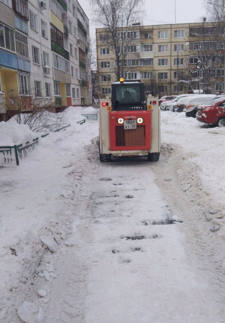 Работа кипит! Продолжаем расчищать улицы нашего города