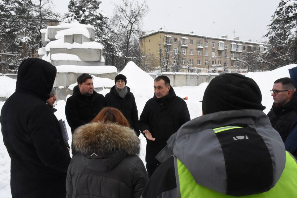 ������� ������������ ���� � 1 �� ����� ��������