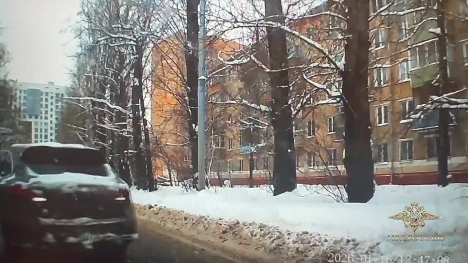 ��� ��������� �� 16 ����� �������� Porsche, �������� �� ��������� ��������� � ��������