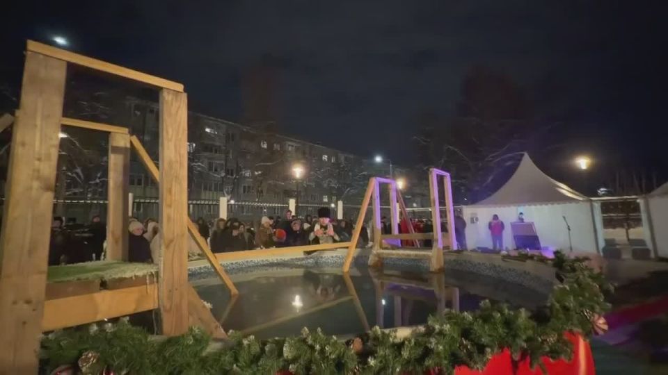 В парке имени Виктора Талалихина состоялся чин великого освящения купели