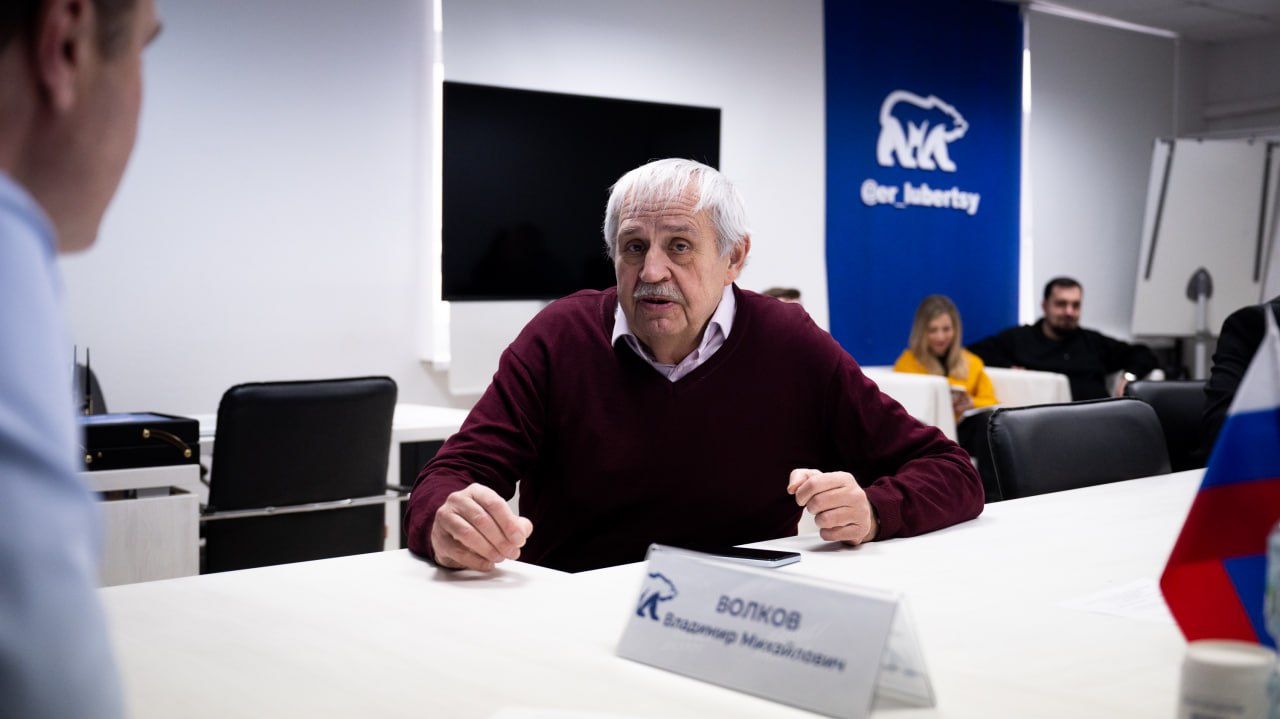 Владимир Волков: Провёл личный приём жителей в местном отделении партии «Единая Россия» Владимир Волков: Провёл личный приём жителей в местном отделении партии «Единая Россия»